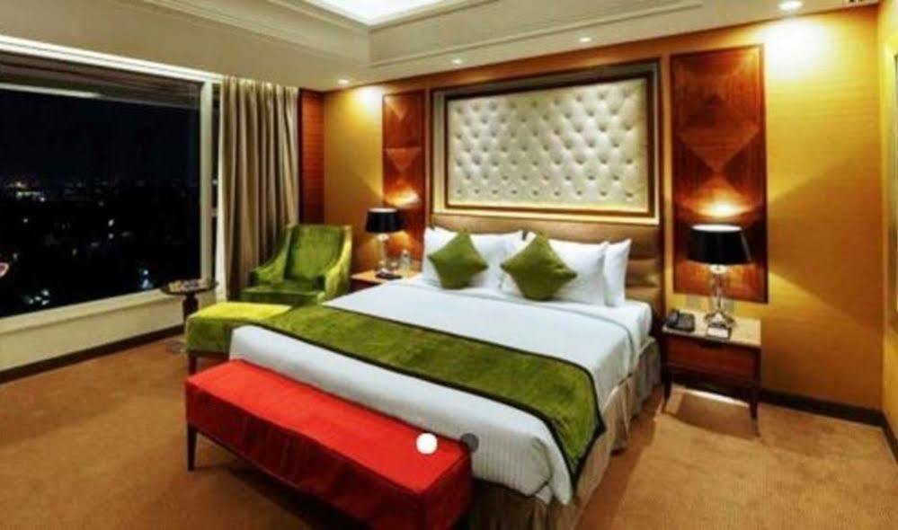 Sayaji Kolhapur Hotel Bagian luar foto